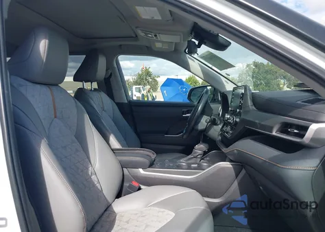 2022 Toyota Highlander Hybrid Xle Bronze Edition z USA, uszkodzony, nr VIN 5TDAARAH4NS514822